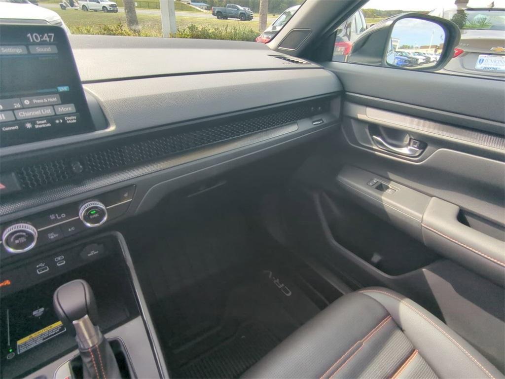used 2025 Honda CR-V Hybrid car, priced at $33,986