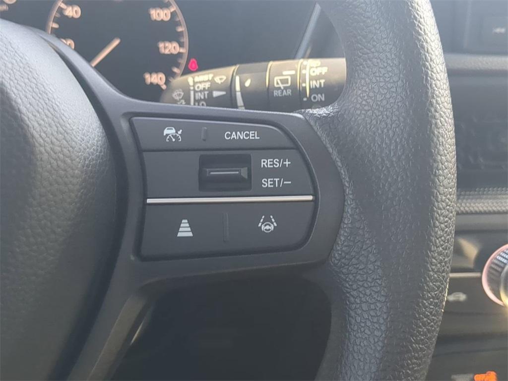 used 2025 Honda CR-V car, priced at $29,905