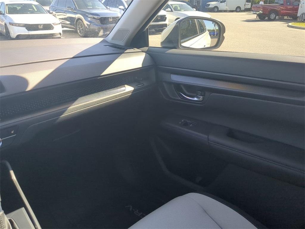 used 2025 Honda CR-V car, priced at $29,905
