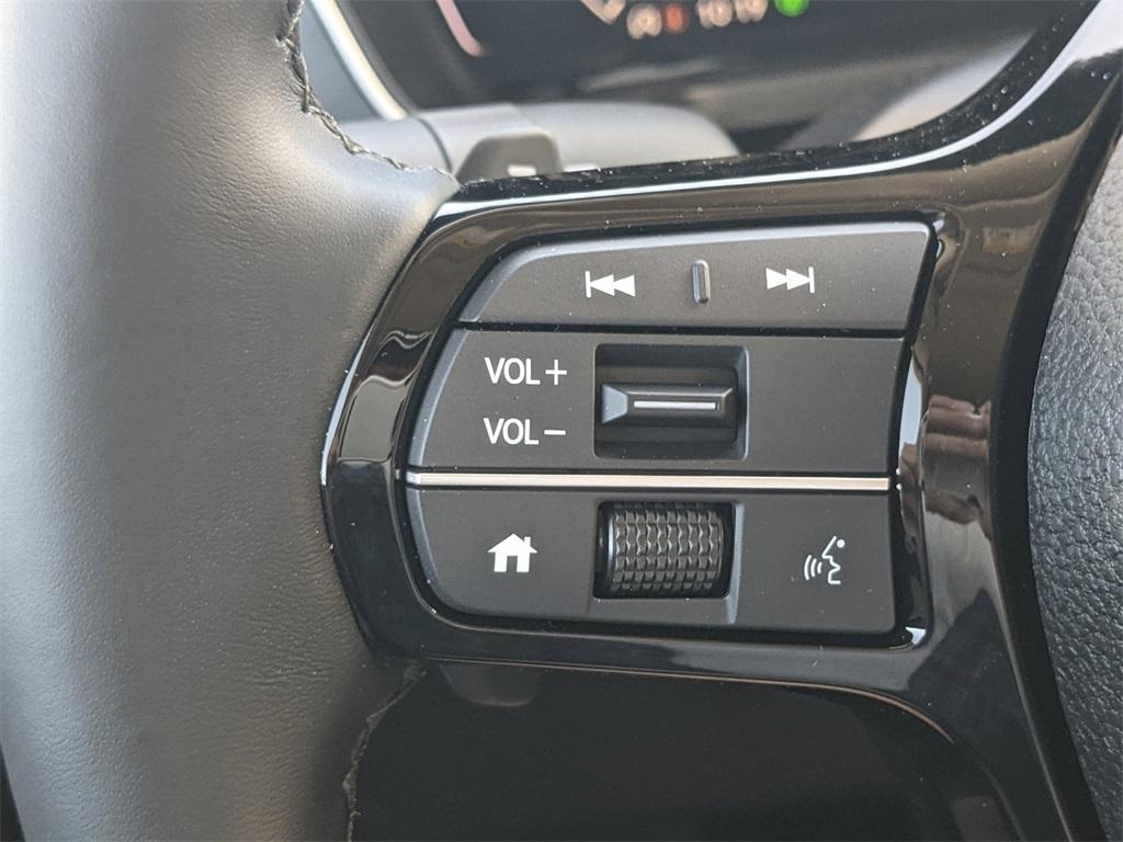 new 2025 Honda Pilot car, priced at $45,402