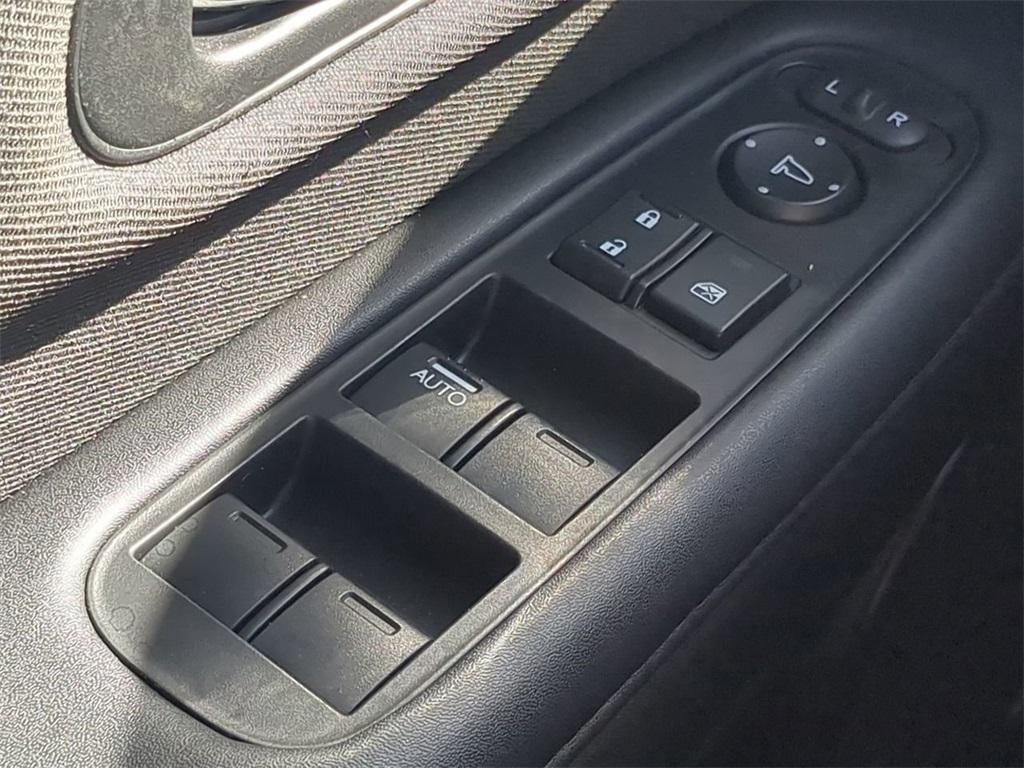 used 2022 Honda HR-V car, priced at $22,997