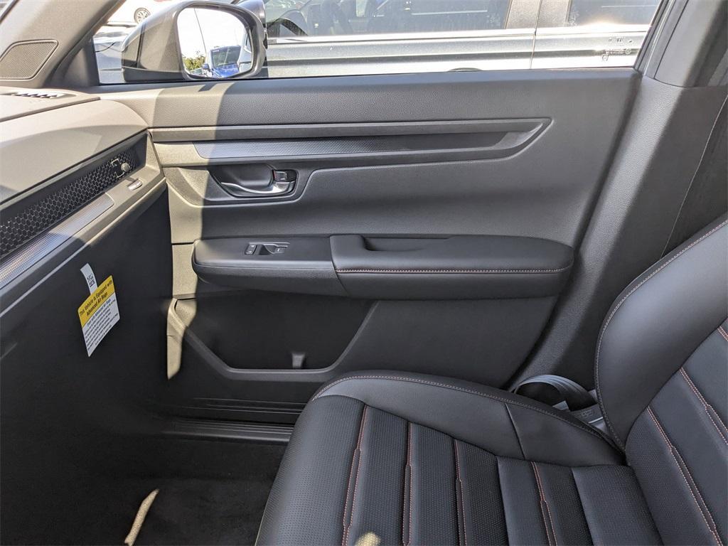 new 2026 Honda CR-V Hybrid car