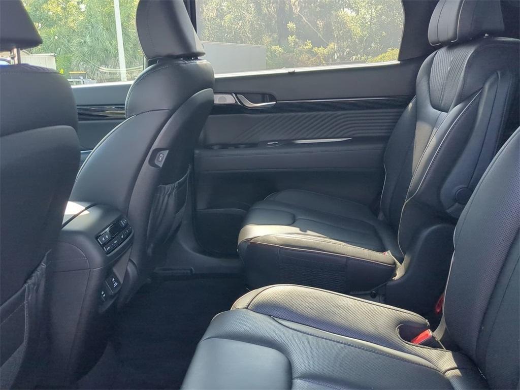used 2023 Hyundai Palisade car, priced at $42,550