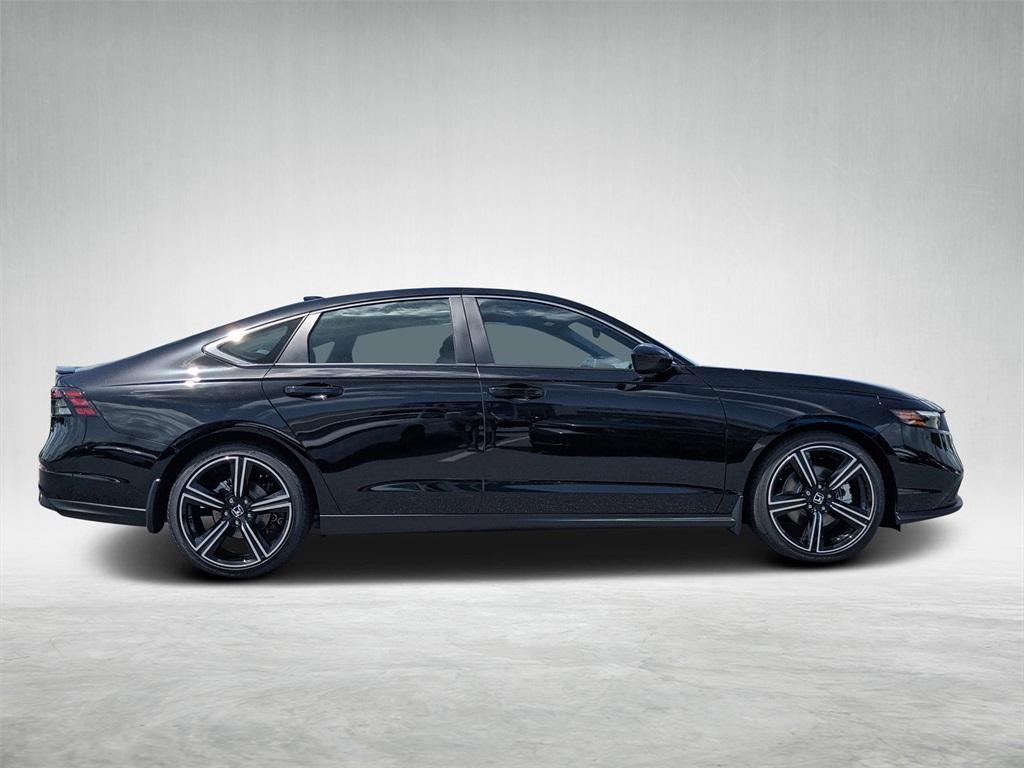 new 2025 Honda Accord Hybrid car, priced at $33,432