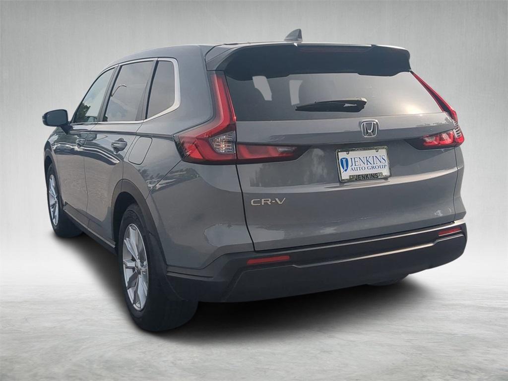 used 2025 Honda CR-V car, priced at $30,918