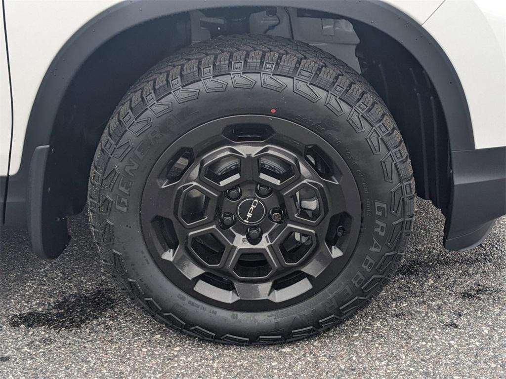 new 2025 Honda Ridgeline car, priced at $42,855