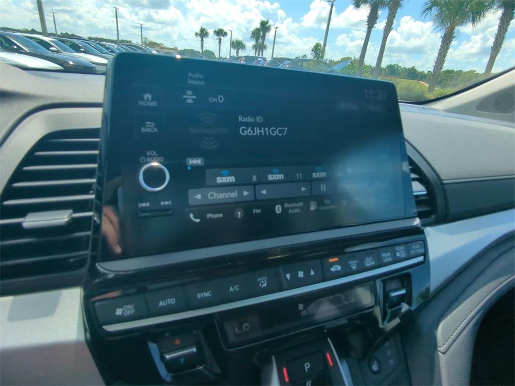 new 2026 Honda Odyssey car, priced at $42,344