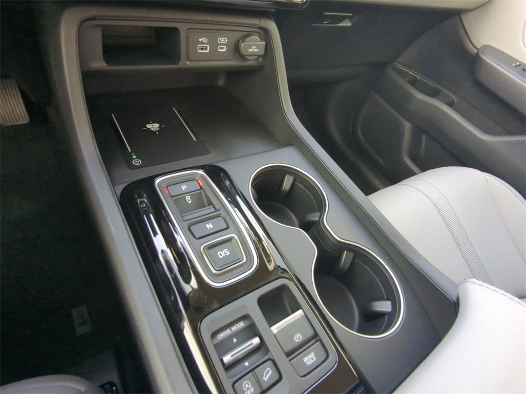 new 2025 Honda Pilot car, priced at $45,093