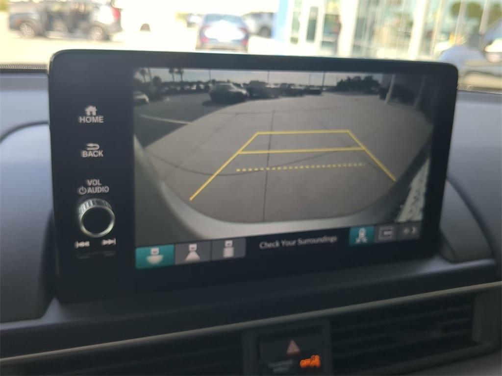 new 2025 Honda Pilot car, priced at $45,093