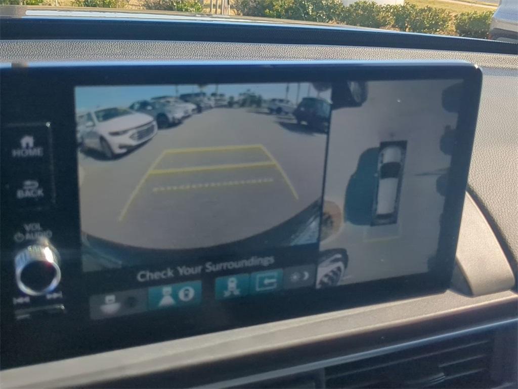 used 2025 Honda Pilot car, priced at $44,769