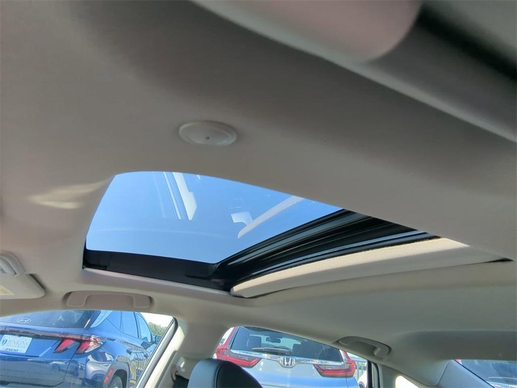used 2024 Honda Accord Hybrid car, priced at $28,425