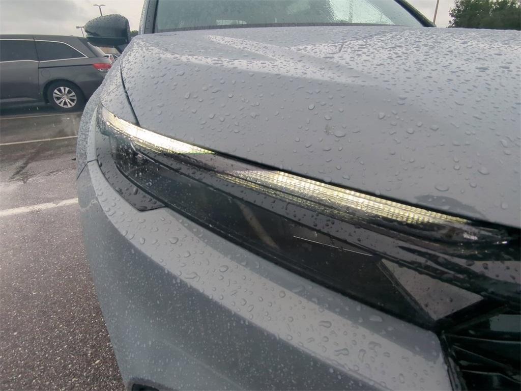 new 2026 Honda CR-V Hybrid car, priced at $36,057