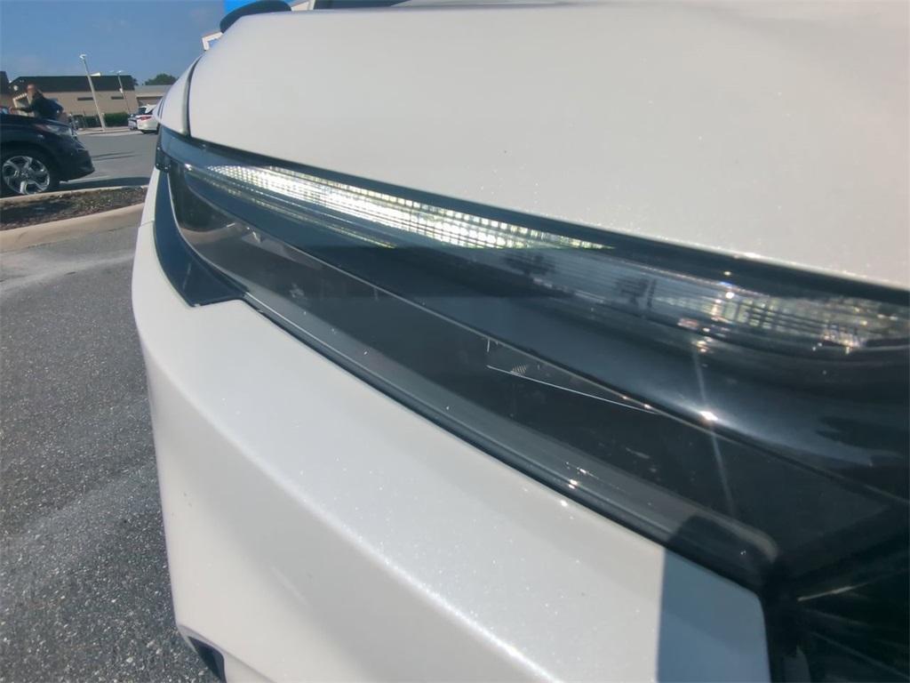 used 2024 Honda CR-V Hybrid car, priced at $33,822