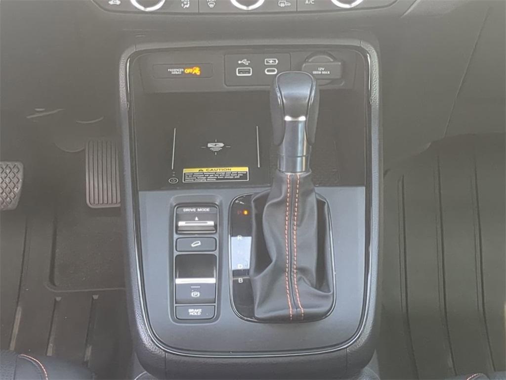 used 2024 Honda CR-V Hybrid car, priced at $33,822