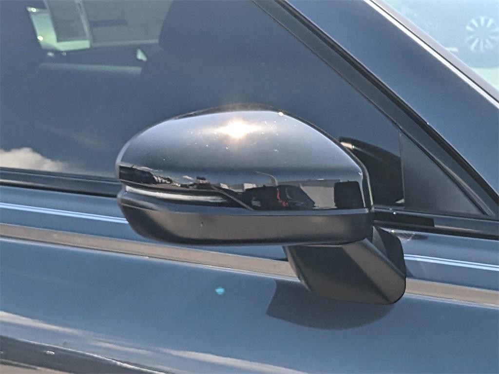 new 2026 Honda CR-V Hybrid car