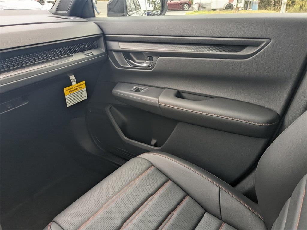 new 2025 Honda CR-V Hybrid car, priced at $38,750