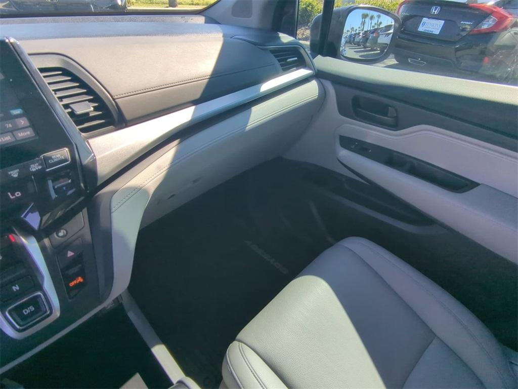 used 2024 Honda Odyssey car, priced at $33,293