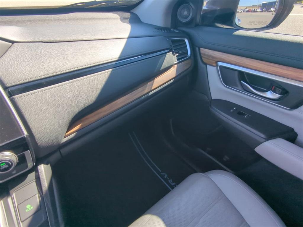 used 2017 Honda CR-V car, priced at $17,332