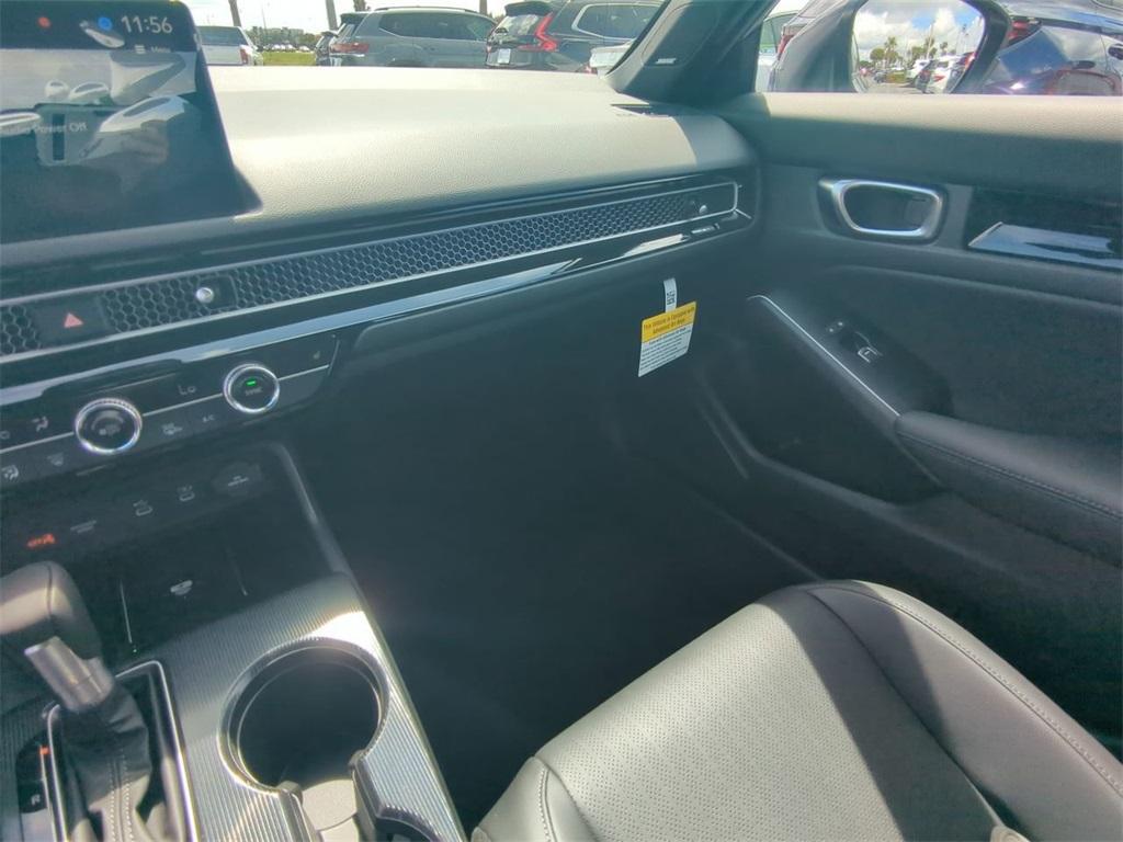 new 2026 Honda Civic Hybrid car, priced at $31,685
