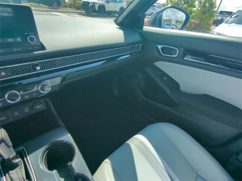 new 2026 Honda Civic Hybrid car, priced at $30,879