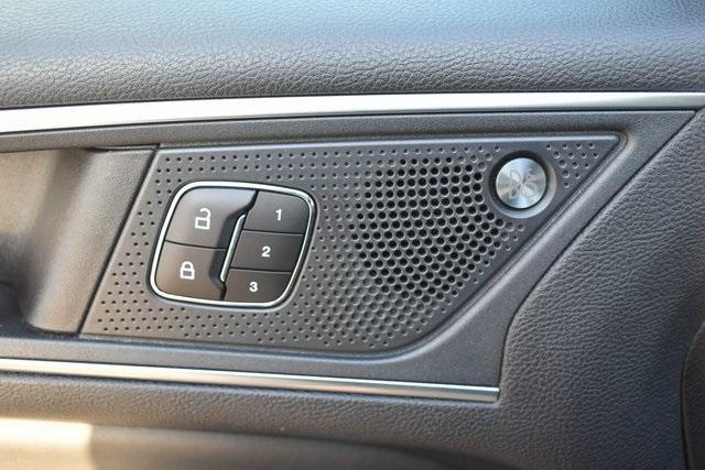 used 2023 Ford Edge car, priced at $22,660