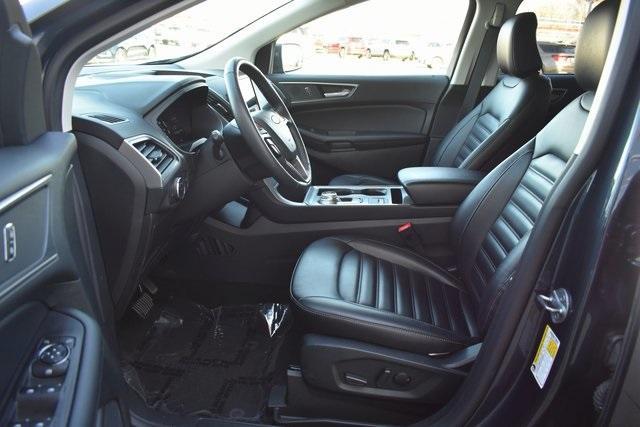 used 2022 Ford Edge car, priced at $23,994