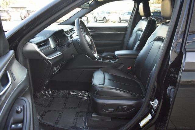 used 2024 Jeep Grand Cherokee L car, priced at $34,919