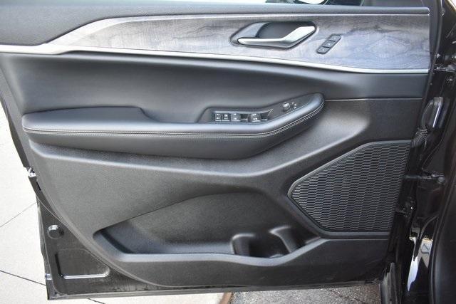 used 2024 Jeep Grand Cherokee L car, priced at $34,919