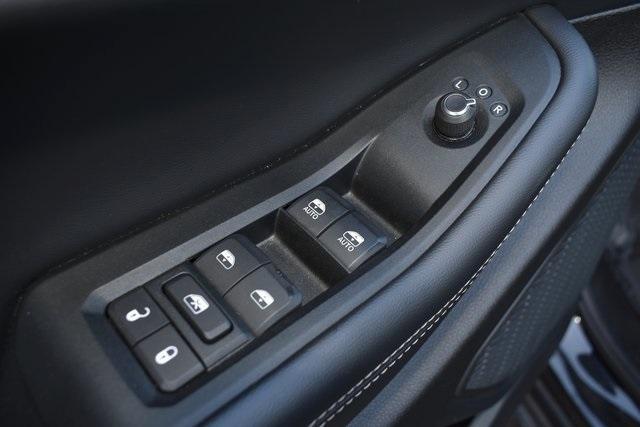 used 2024 Jeep Grand Cherokee L car, priced at $34,919