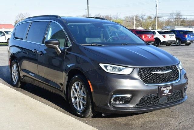 used 2022 Chrysler Pacifica car, priced at $22,500