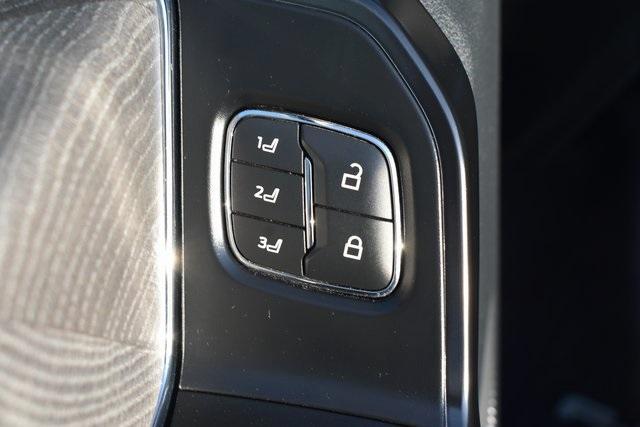 used 2022 Ford F-150 car, priced at $49,994