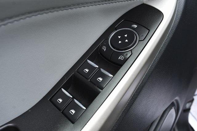 used 2022 Ford Explorer car, priced at $30,916
