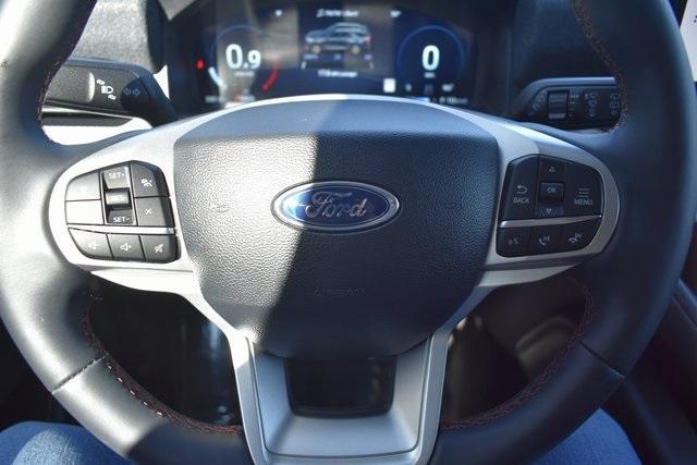 used 2025 Ford Explorer car, priced at $41,899