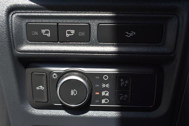 used 2022 Ford F-150 car, priced at $38,731