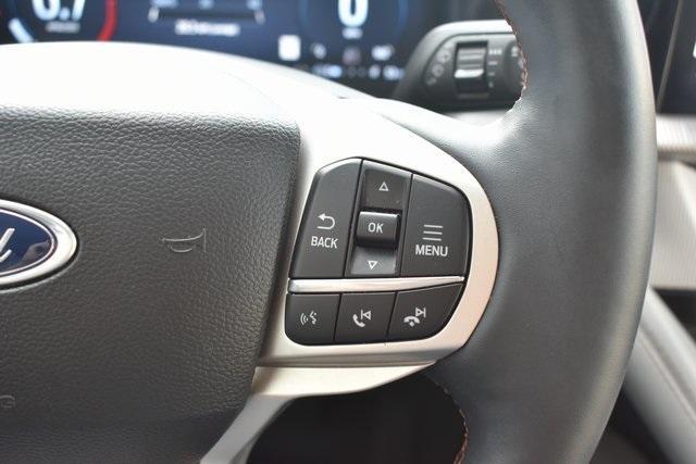 used 2025 Ford Explorer car, priced at $40,987
