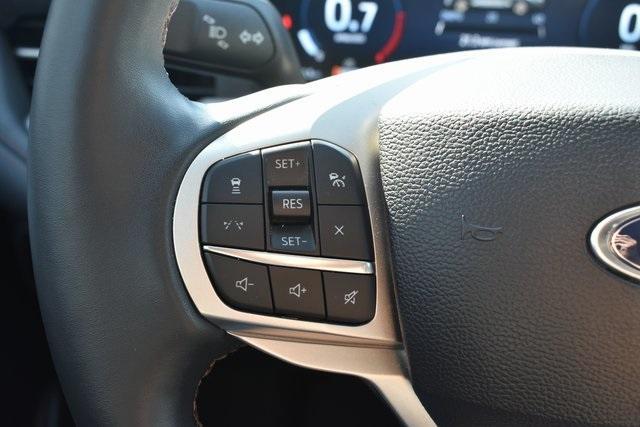 used 2025 Ford Explorer car, priced at $41,997
