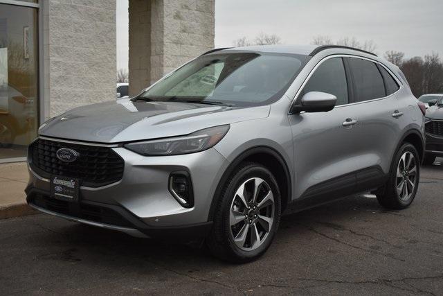 used 2023 Ford Escape car, priced at $20,994