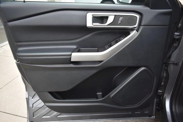 used 2022 Ford Explorer car, priced at $31,876