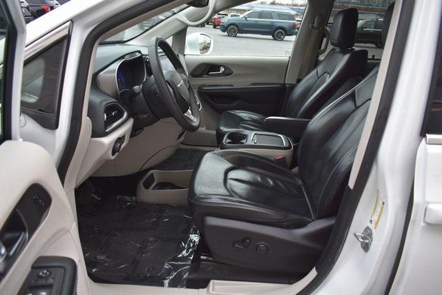 used 2022 Chrysler Pacifica car, priced at $22,979