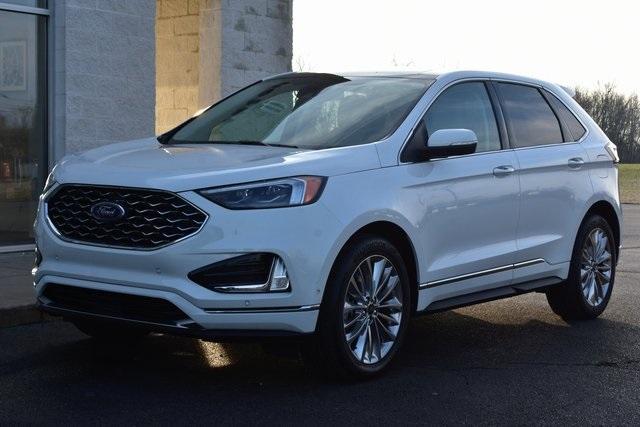 used 2024 Ford Edge car, priced at $36,998