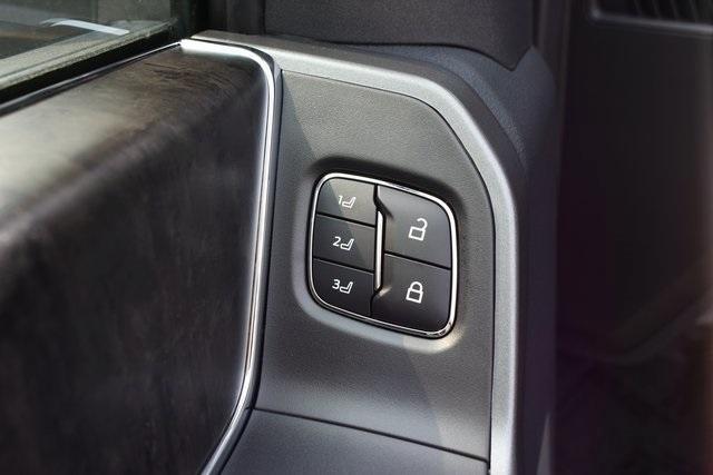 new 2025 Ford F-350 car, priced at $83,940