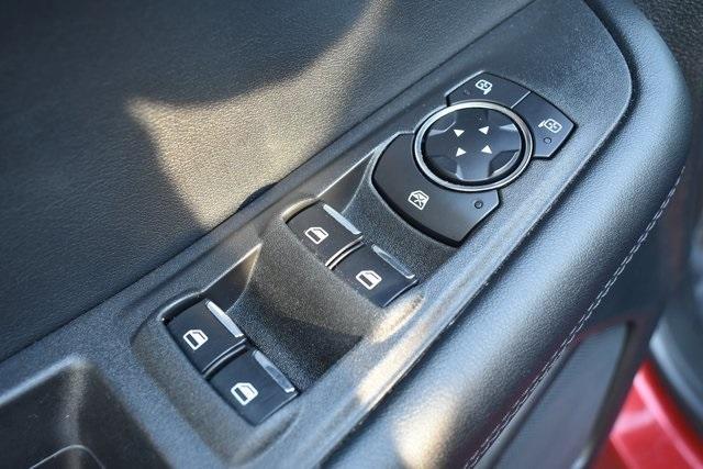 used 2023 Ford Edge car, priced at $26,301