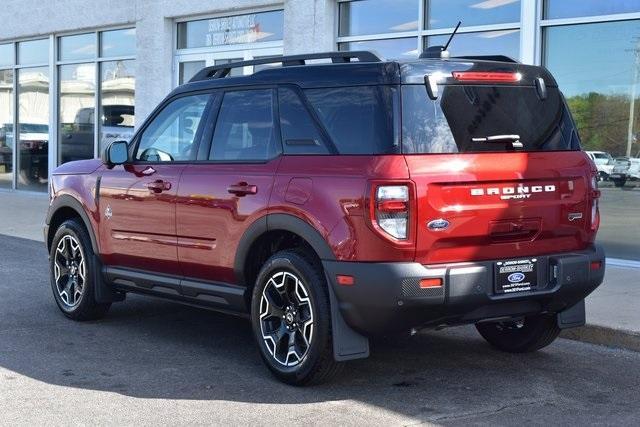 new 2025 Ford Bronco Sport car, priced at $38,357