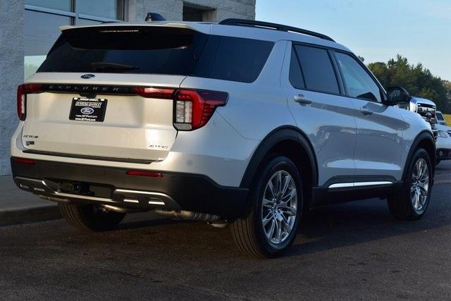 new 2025 Ford Explorer car, priced at $47,339