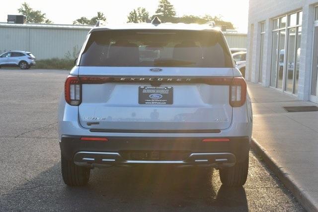new 2025 Ford Explorer car, priced at $47,339