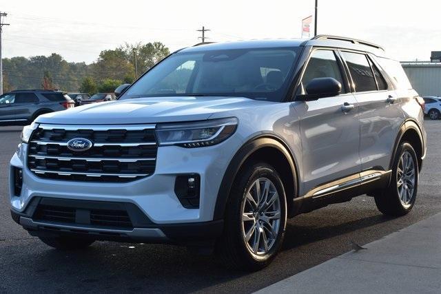 new 2025 Ford Explorer car, priced at $47,339