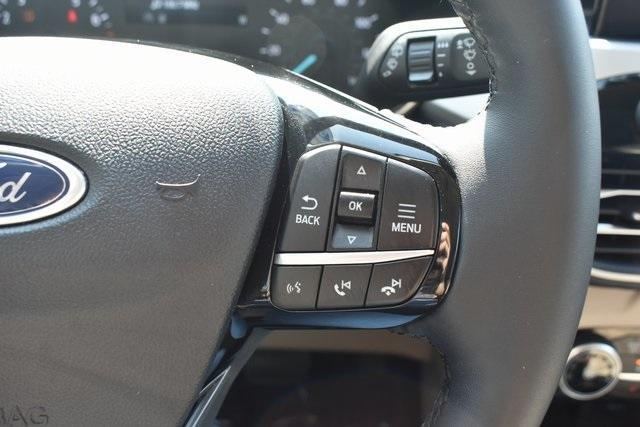 used 2022 Ford Escape car, priced at $20,925