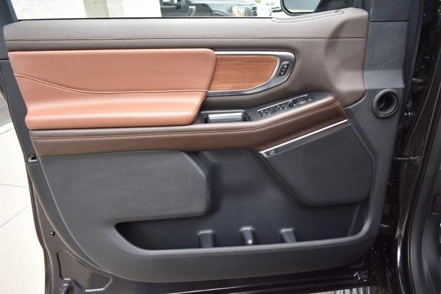 new 2025 Ford Expedition car