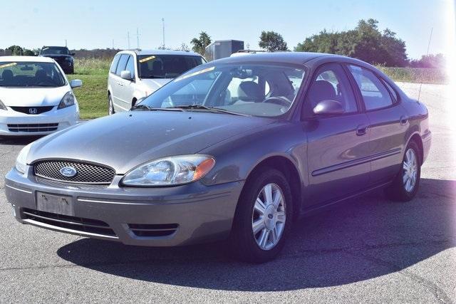 used 2005 Ford Taurus car, priced at $4,800