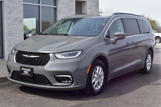 used 2022 Chrysler Pacifica car, priced at $20,863